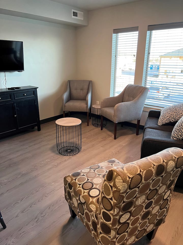 Brand New Modern 2-bedroom Condo In Rexburg - Rexburg, ID