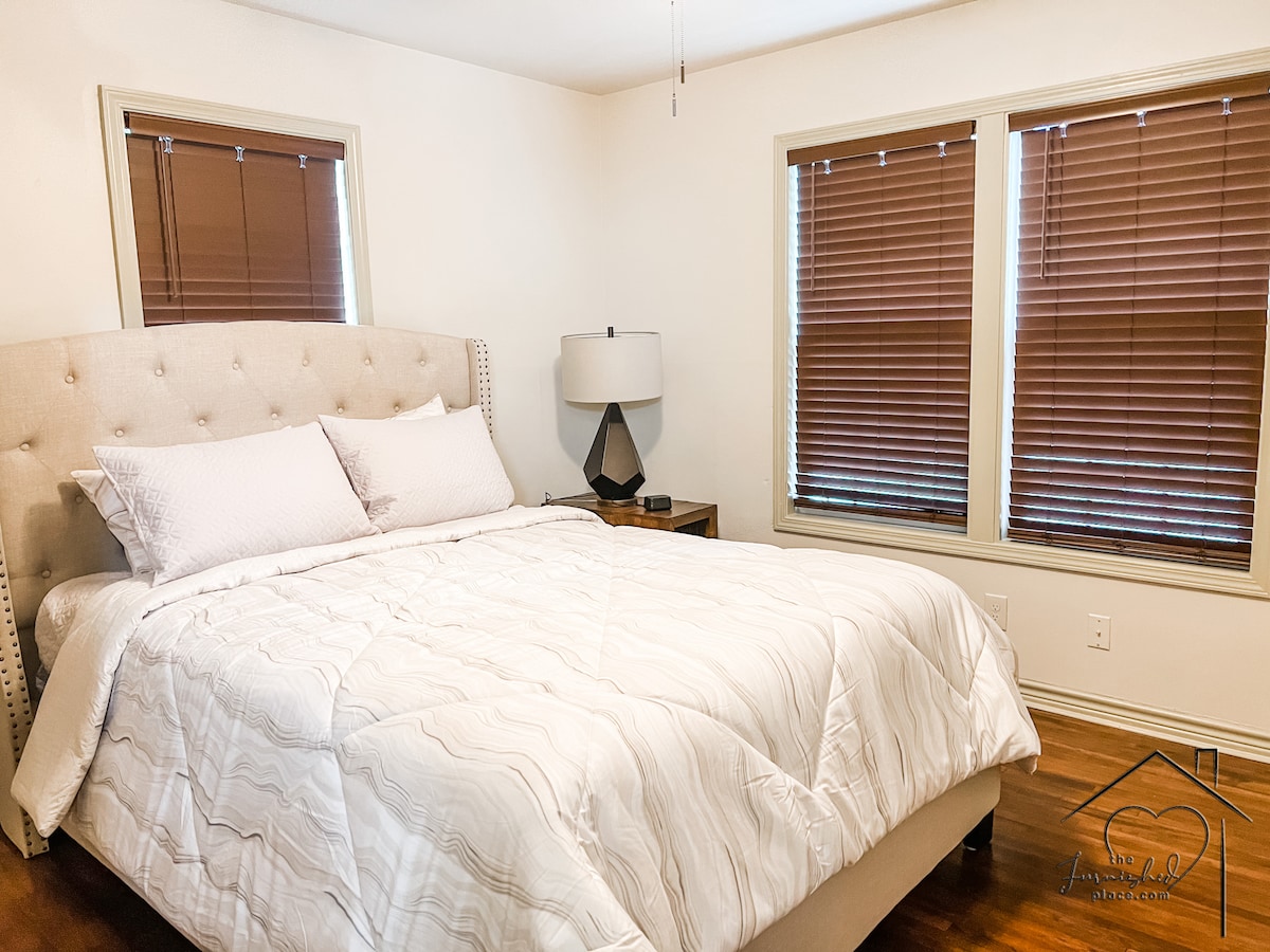 Dormitorio 1: cama queen size