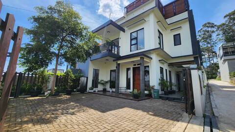 Goy Villa Lembang