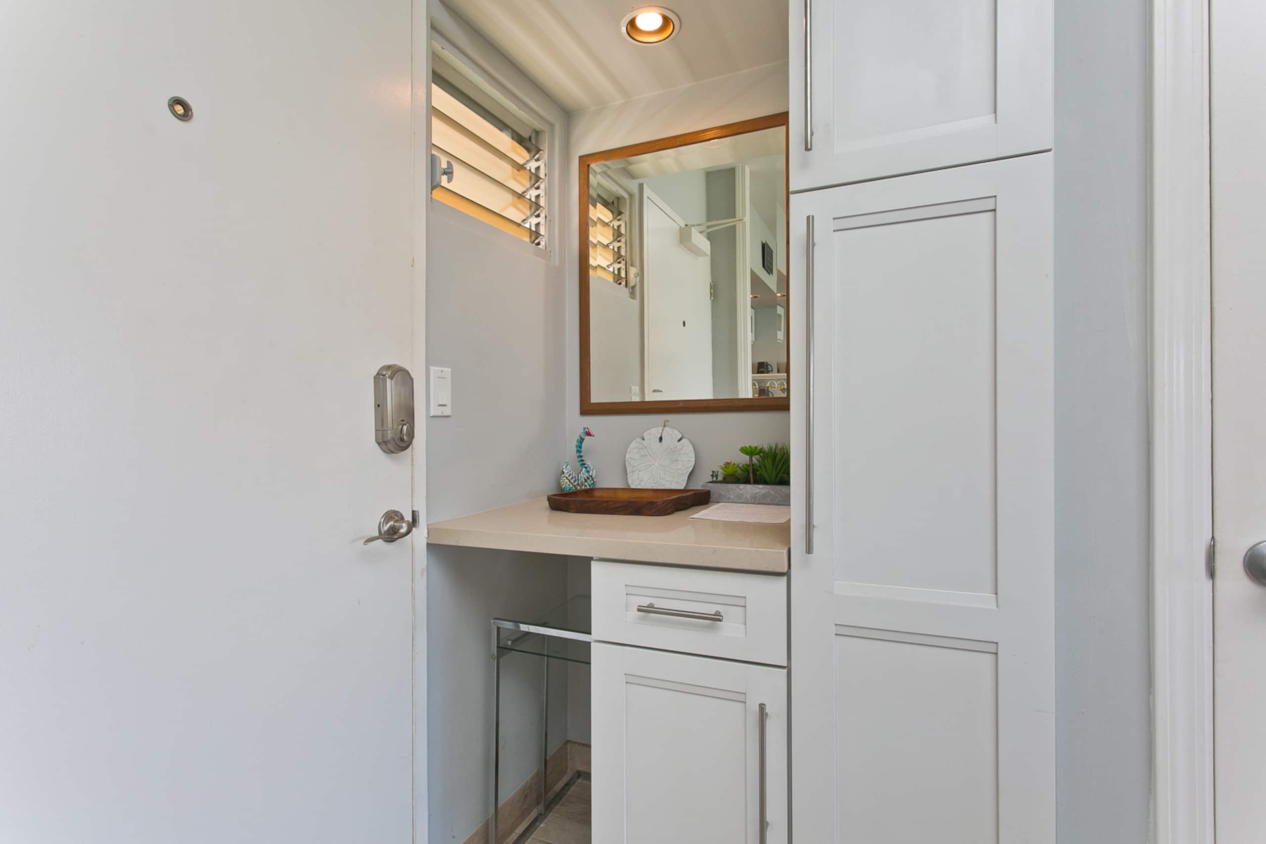 Resort in Honolulu · ★4.9 · 1 bedroom · 4 beds · 1 private bath - Image 12