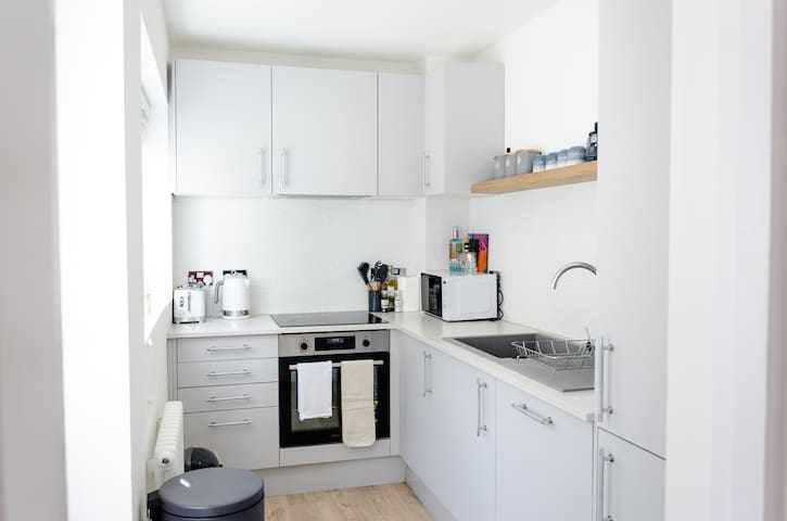 Simon & Laura managed Airbnb listing 3