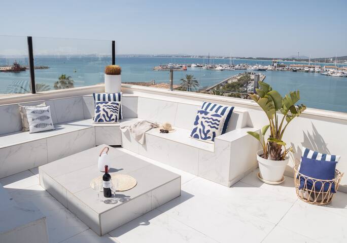 EXCLUSIVO ÁTICO DUPLEX E INCREIBLES VISTAS AL MAR