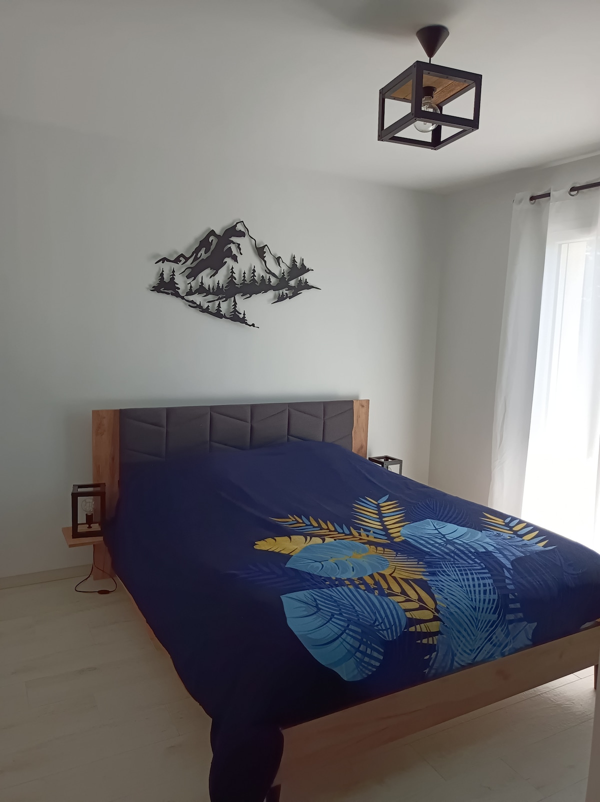 საძინებელი 2