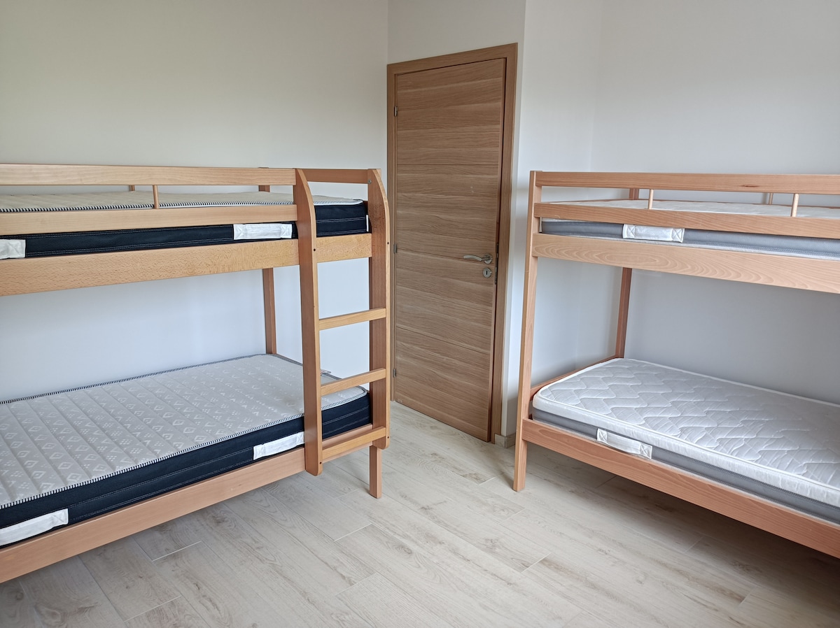 საძინებელი 1