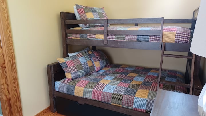Solid wood bunk beds