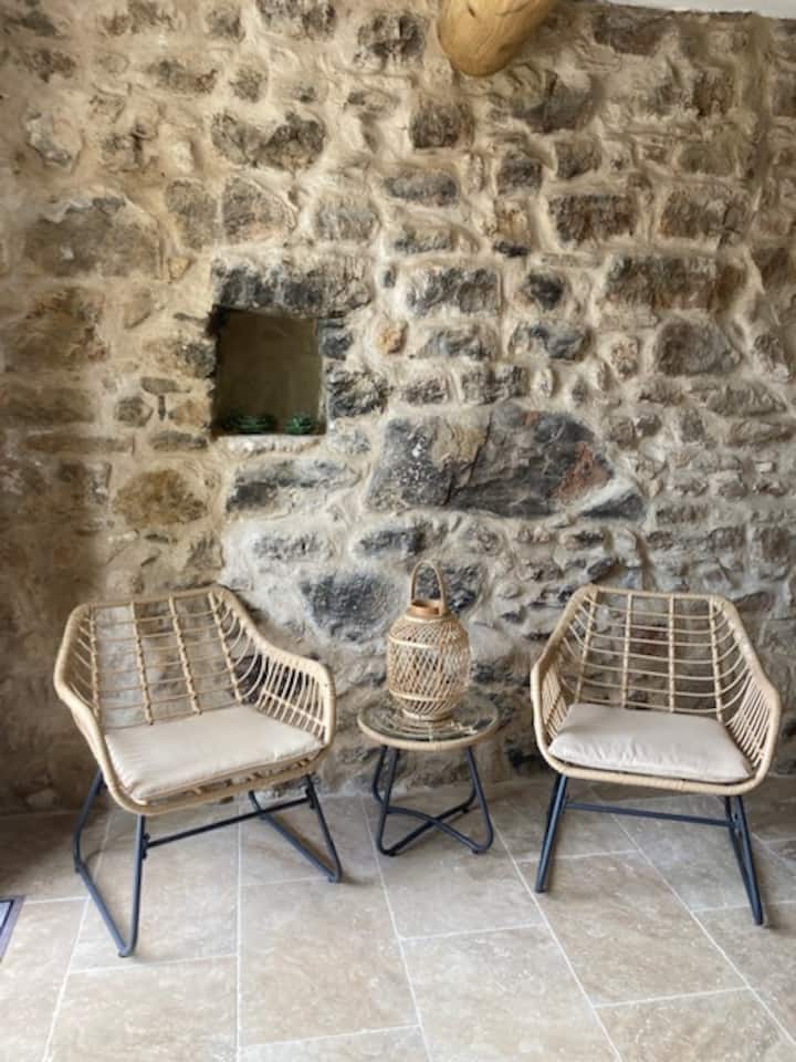Charmant Gîte Au Cœur Du Luberon Avec Piscine - Bonnieux
