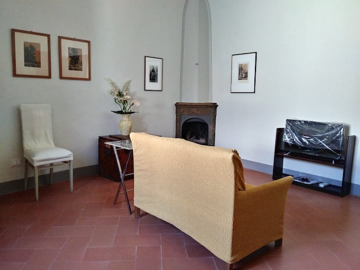 Volterra - Palazzo Contugi (Xiv Sec) - Volterra