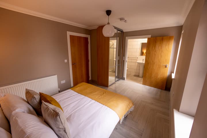 Kisha chumba cha kulala mara mbili