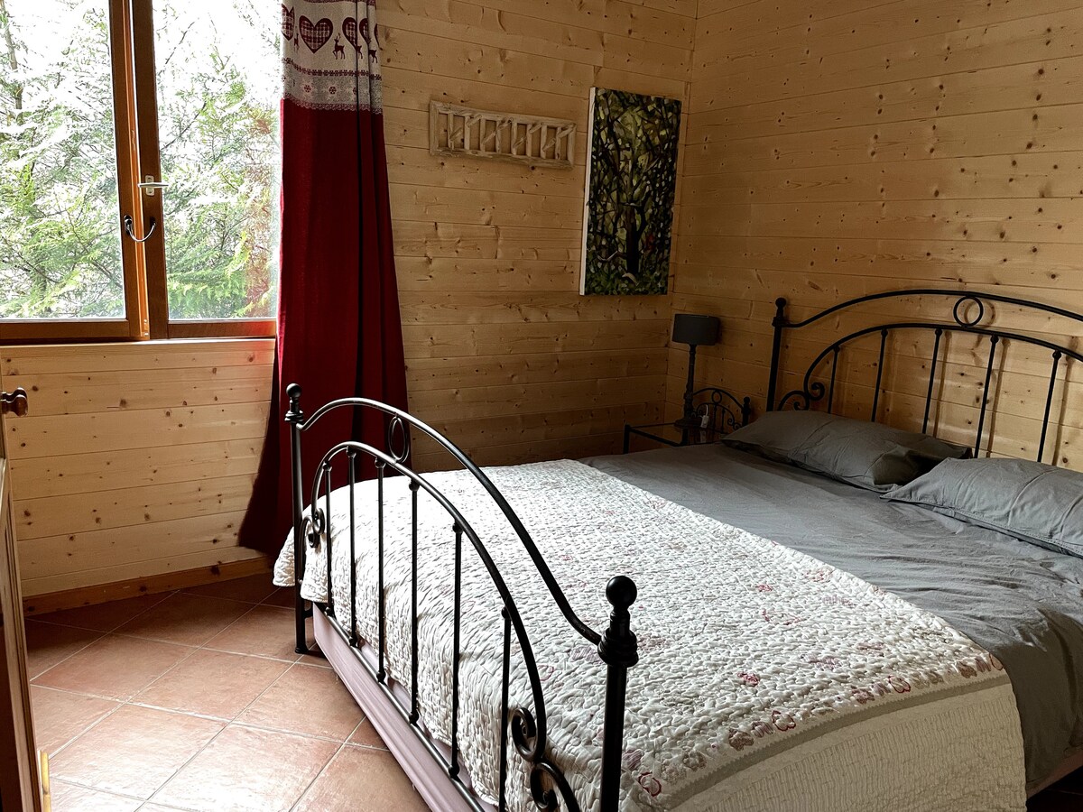 Master bedroom with en-uite