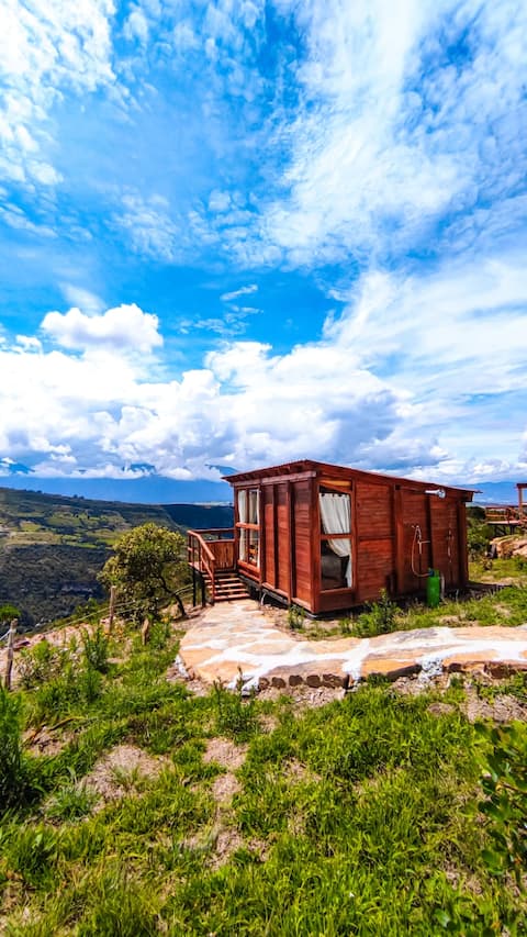 Ancestral glamping with a balcony overlooking the canyon 2