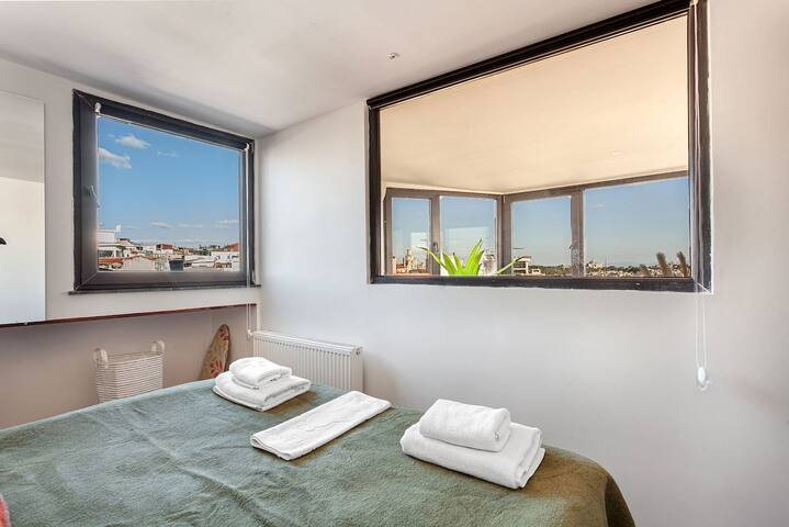 Big group 360 sea view terrace 4BR/3BA gallery image 4