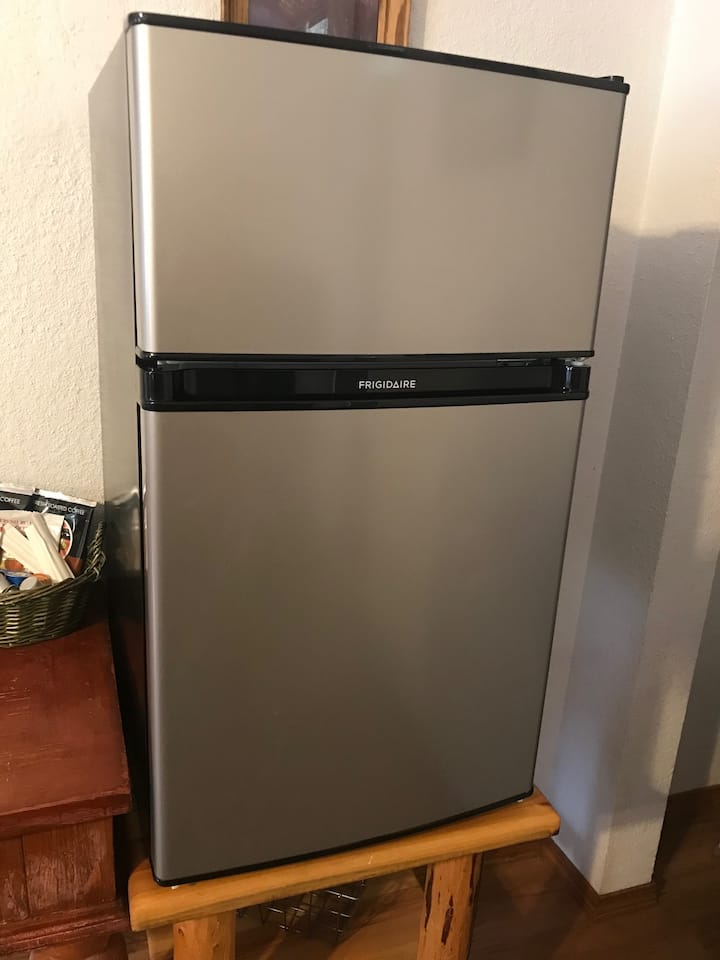 Room 14 - Charming Suite With 2 Double Beds. - Dunsmuir, CA