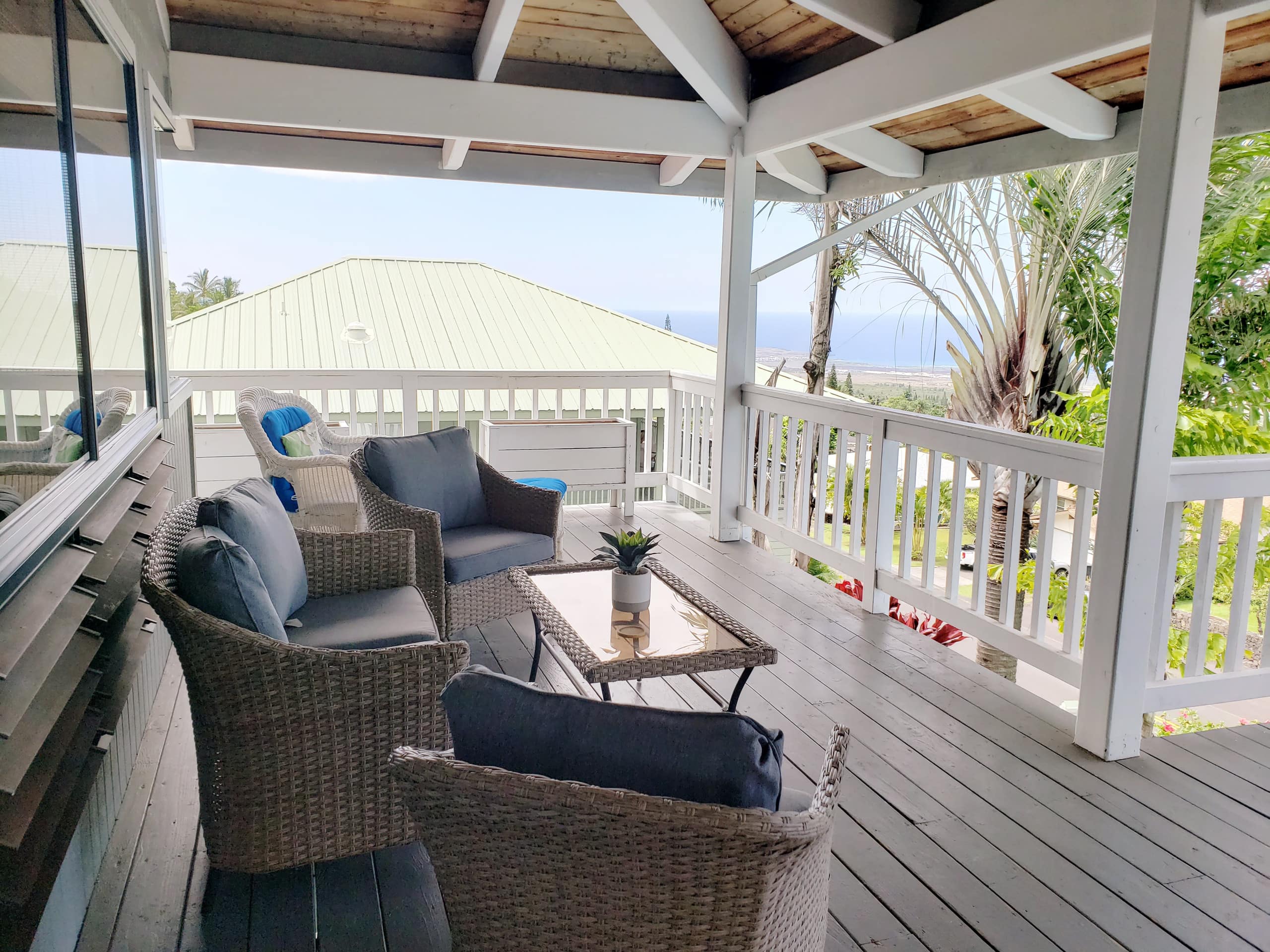 Home in Kailua-Kona · ★4.83 · 3 bedrooms · 4 beds · 2.5 baths - Image 28