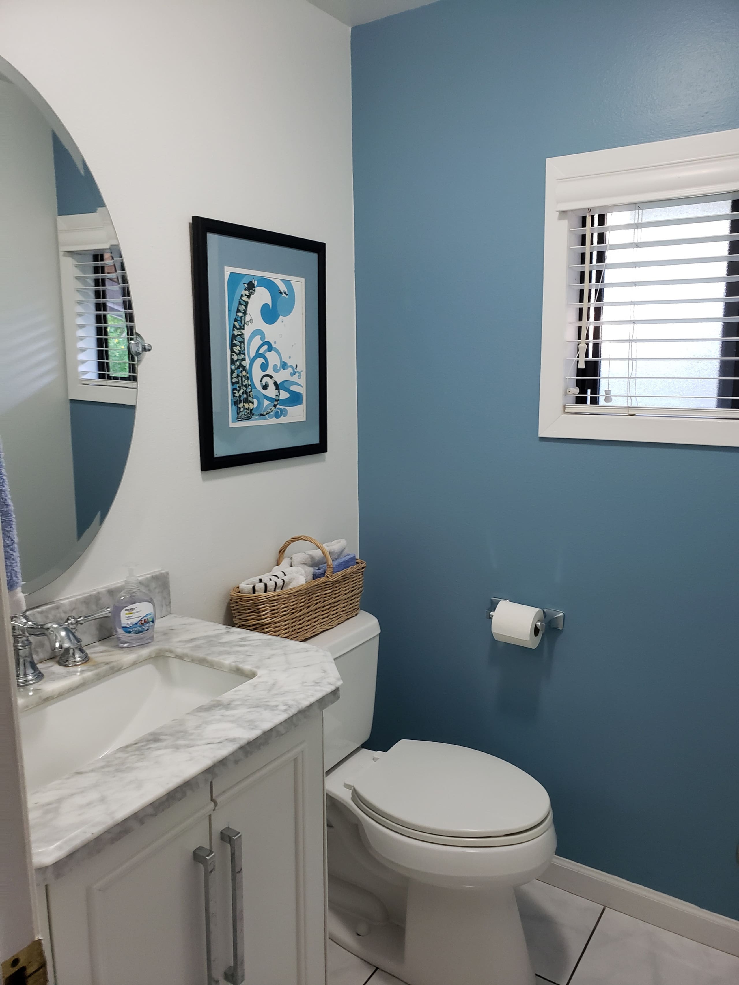 Home in Kailua-Kona · ★4.83 · 3 bedrooms · 4 beds · 2.5 baths - Image 25