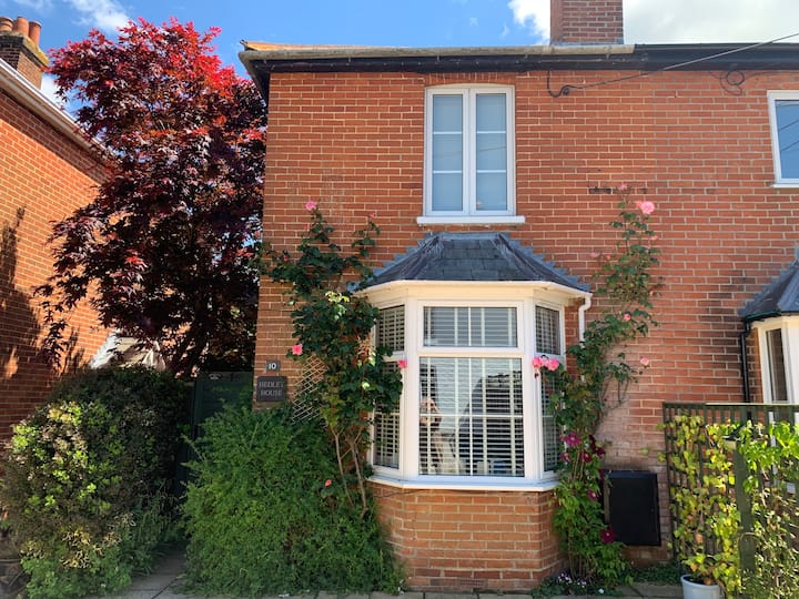 Brockenhurst Holiday Rentals & Homes England, United Kingdom Airbnb