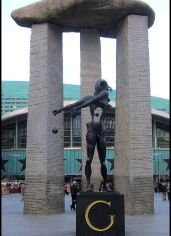 Acogedor Apartamento Madrid Centro, Free-WiFi gallery image 3