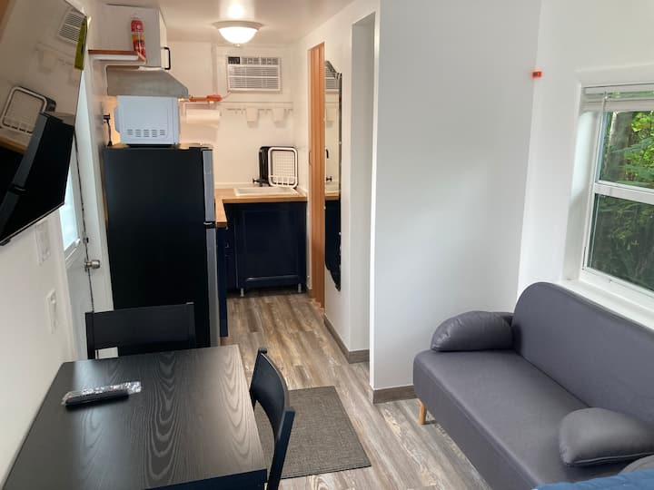 Tiny Home, One Of A Kind - Kendall, FL