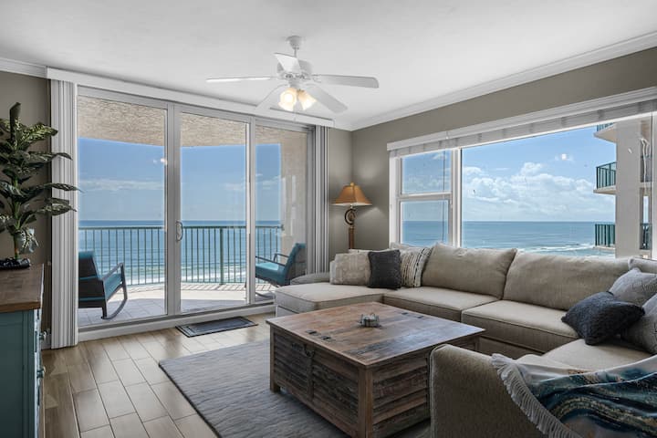 Stunning 3 Bed / 3 Bath Oceanfront Condo - Daytona Beach