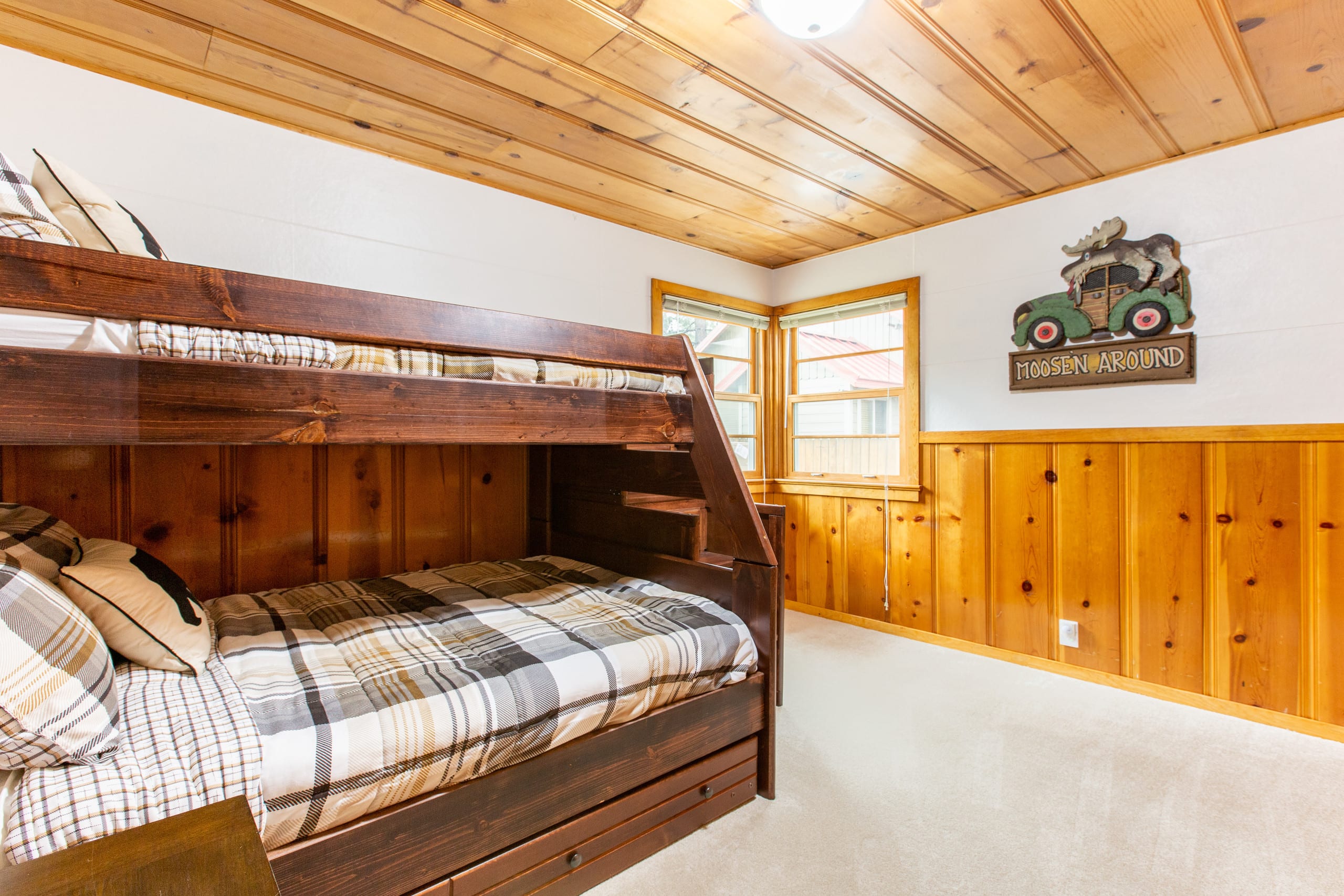 Cozy Family Cabin Near Beach & Heavenly Village - Photo 13