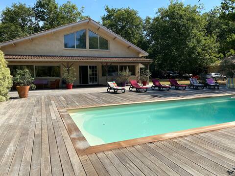 Beautiful villa with pool.