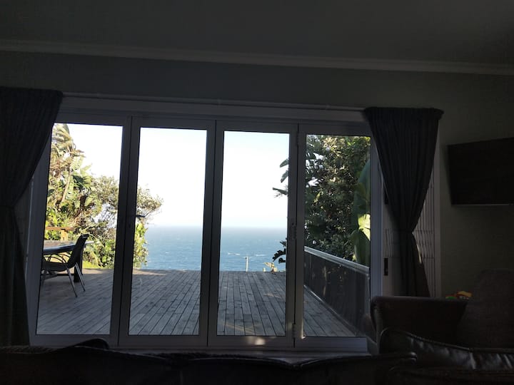 Seaview Cottage
Amanzimtoti, 
Your Private Getaway - Amanzimtoti