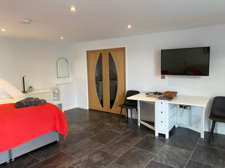 2 Haven - Studio/sea Views/indoor Pool/steam Room - Seaton