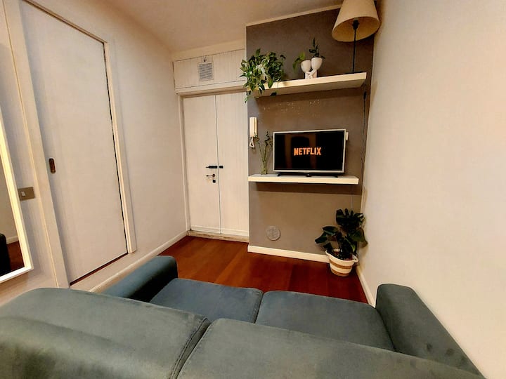 Zona e ndenjjes ku mund të kalosh një mbrëmje relaksuese