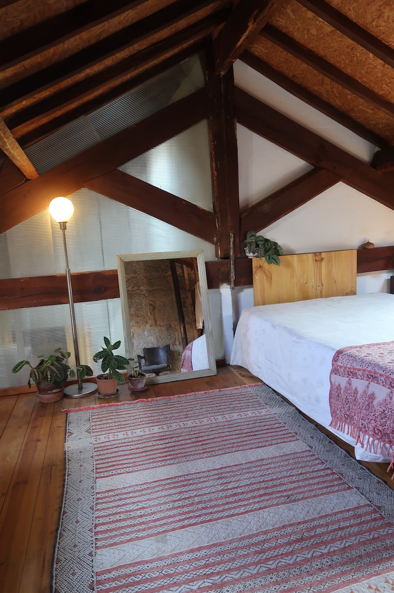 krevet na međuspratu