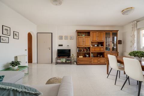 Annuncio Airbnb popolare: Ellen's home a Olbia