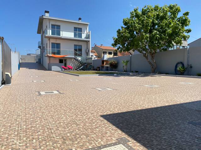 Angeiras Beach House – Porto – Villa by the Sea gallery image 2