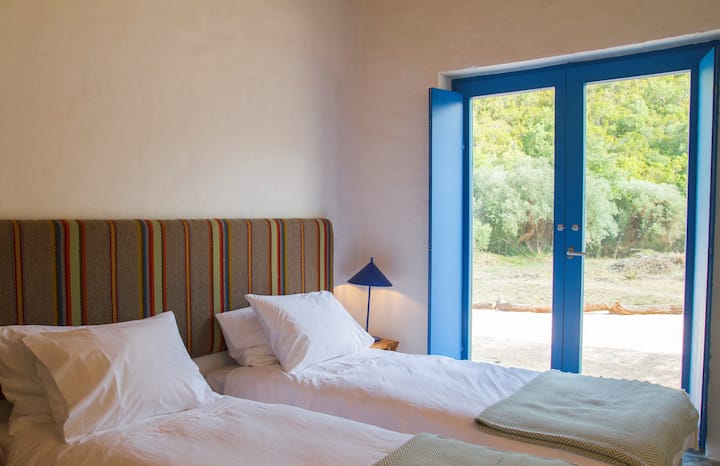 Chumba cha kulala cha 2 - Kitanda cha watu wawili au cha watu wawili