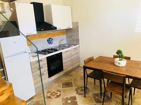 Simone Home