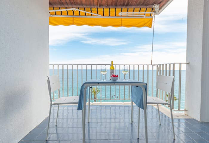 Vistamar Celeste, apartamento frente al mar