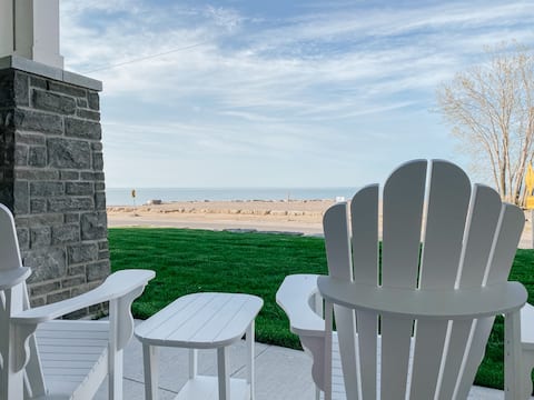 Top Airbnb: Modern beachfront 2 bedroom condo in Long Point in Norfolk County