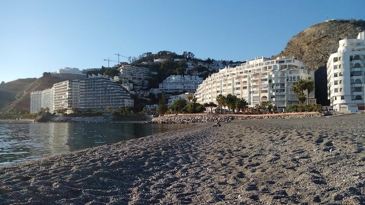 Primera Línea De Playa San Cristóbal. Almuñecar - Almuñécar