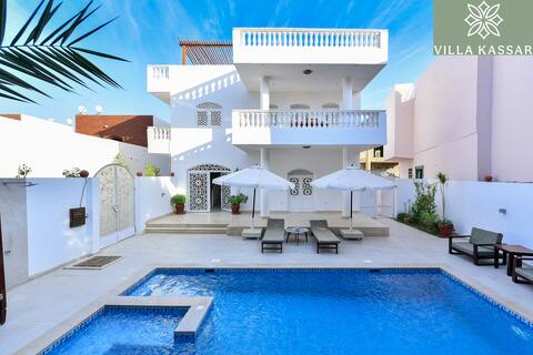 Entirely Private Luxurious Villa, near old sites!