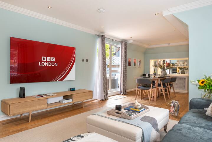 Wimbledon Gem w/Private Terrace gallery image 3