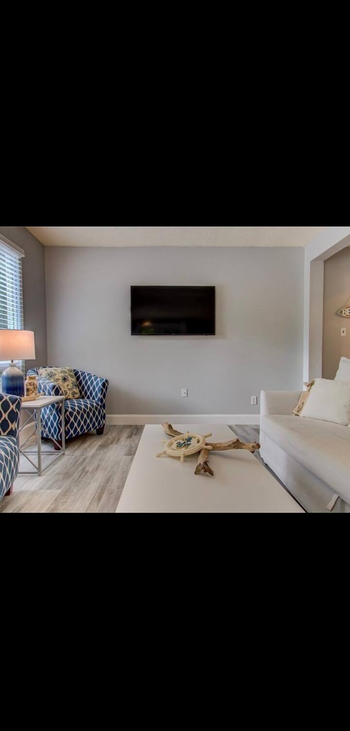 Tara Vacation Rentals & Homes Ontario, Canada Airbnb