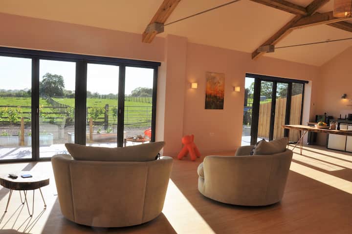 Amazing Views Top Spec Single Level Space. - Thirsk