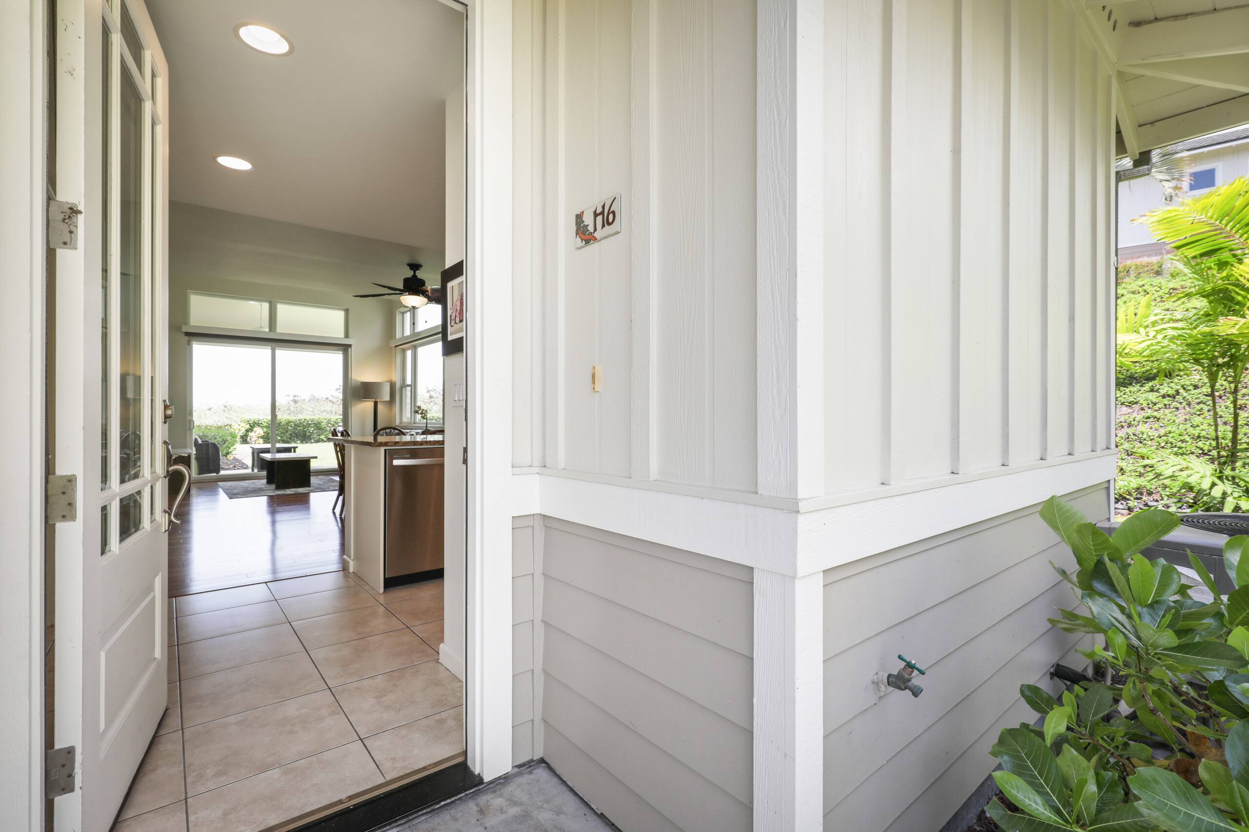 Townhouse in Kailua-Kona · ★5.0 · 3 bedrooms · 4 beds · 3 baths - Image 33