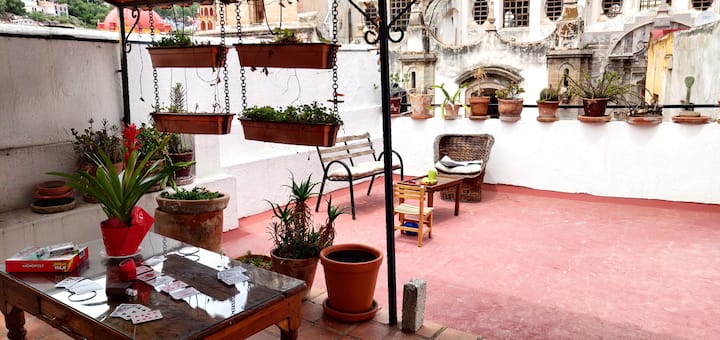 მისაღები ოთახი