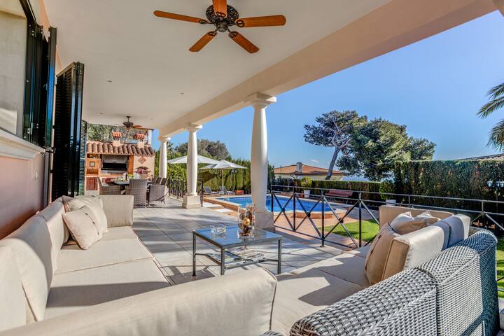 Palma Bendinat Luxury sea view Villa gallery image 2