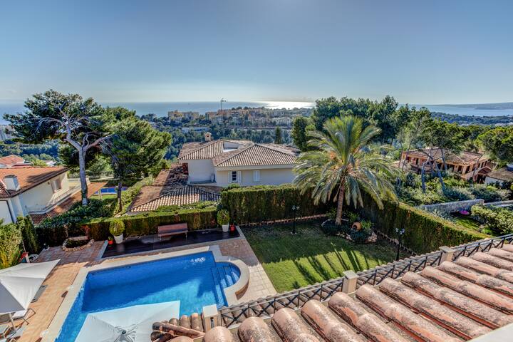 Palma Bendinat Luxury sea view Villa gallery image 4