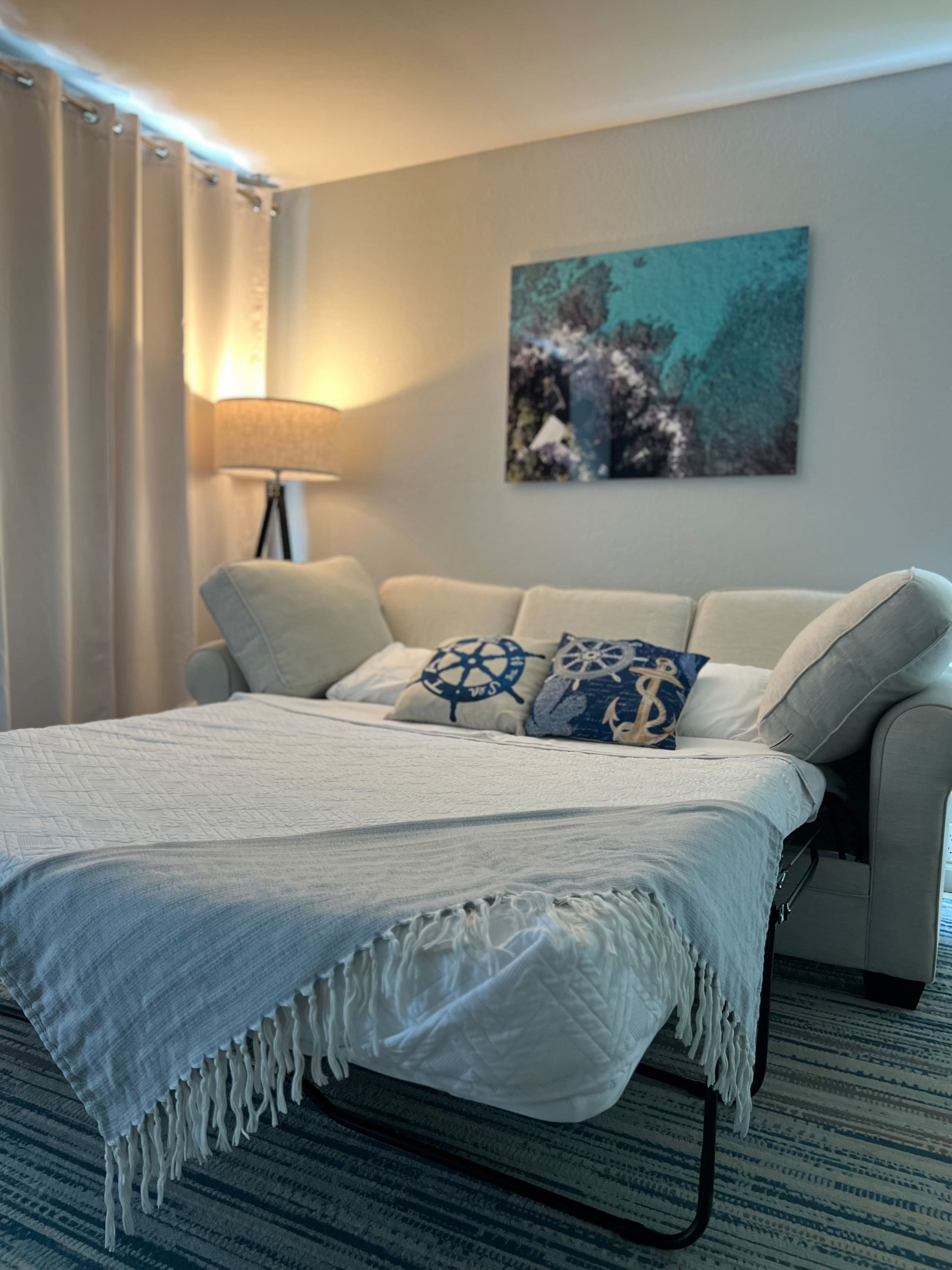 Condo in Kailua-Kona · ★4.99 · 1 bedroom · 2 beds · 1 private bath - Image 6
