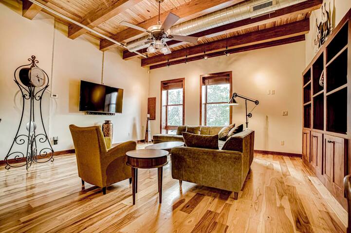 Downtown Stilwater, Riverview Condo gallery image 2