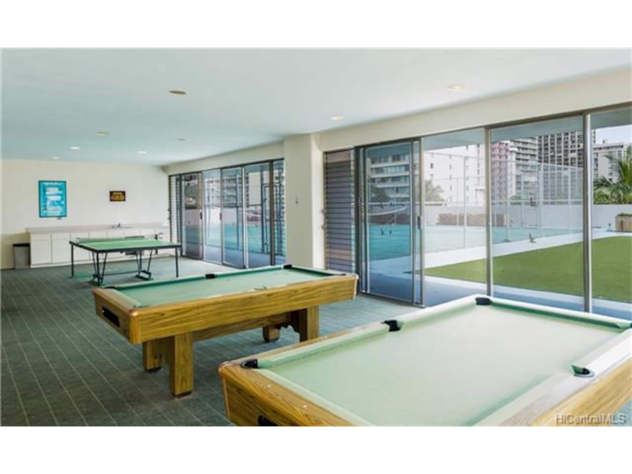 Condo in Honolulu · ★5.0 · 1 bedroom · 2 beds · 1 private bath - Image 8