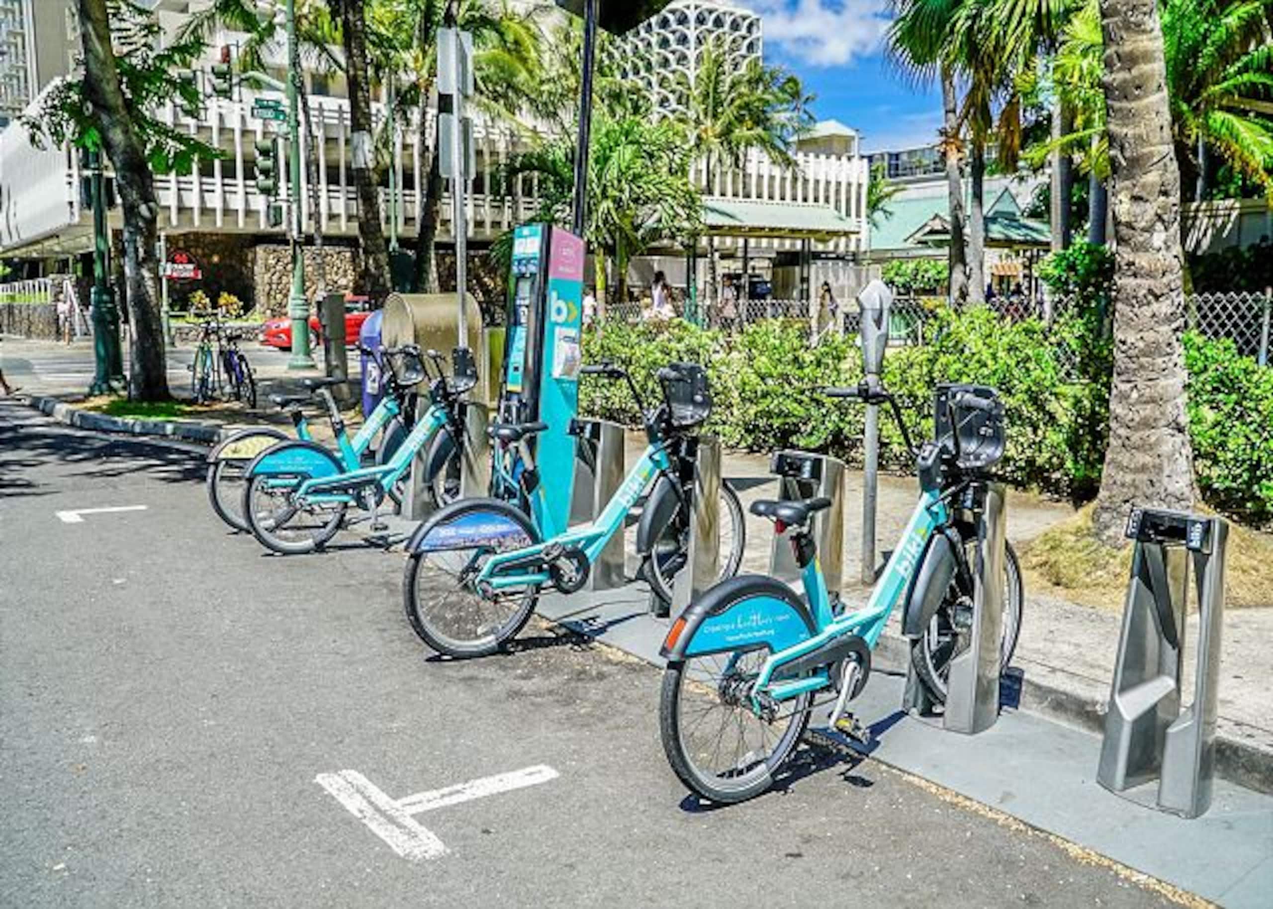 Condo in Honolulu · ★5.0 · 1 bedroom · 2 beds · 1 private bath - Image 19