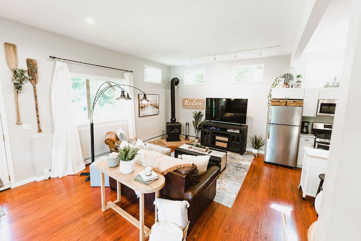 Second living room, more space to spread out.