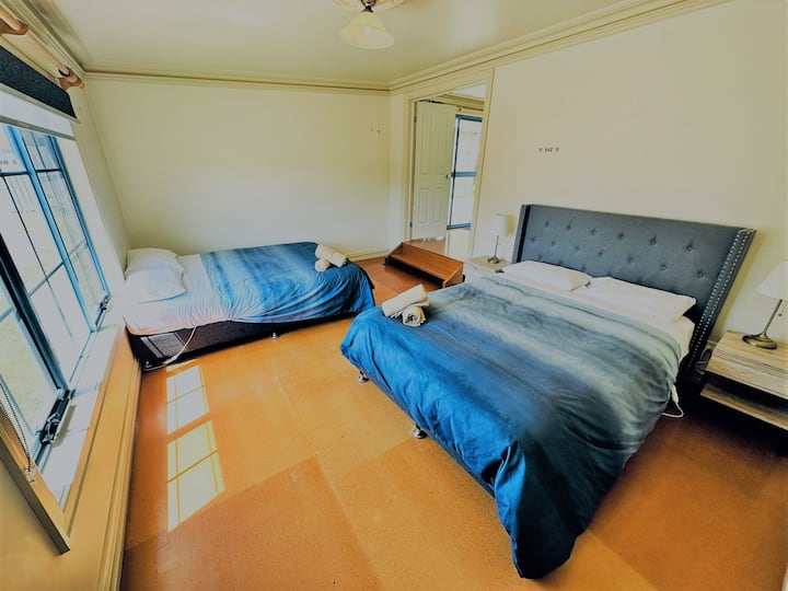 غرفة النوم 2