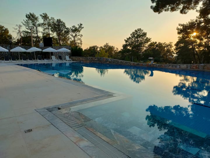 Sunny & Relax Place In Turkey - Akbük